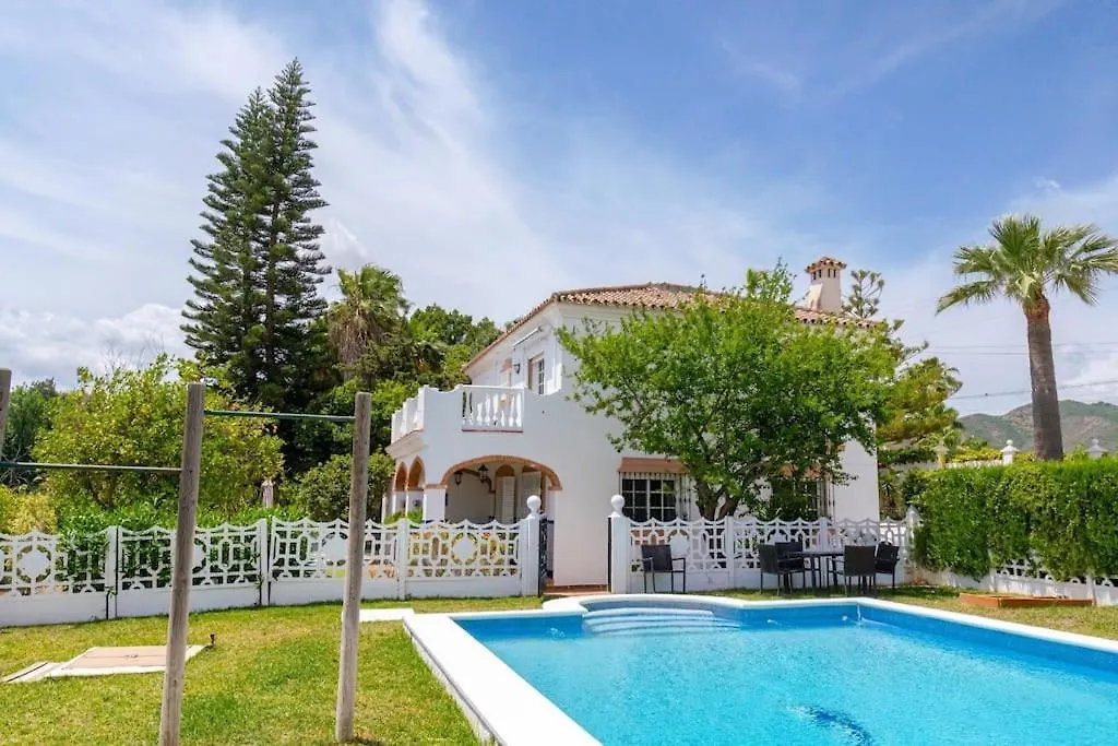 Lovely Holiday Residence - Delicious Pool And Padel Malaga Villa