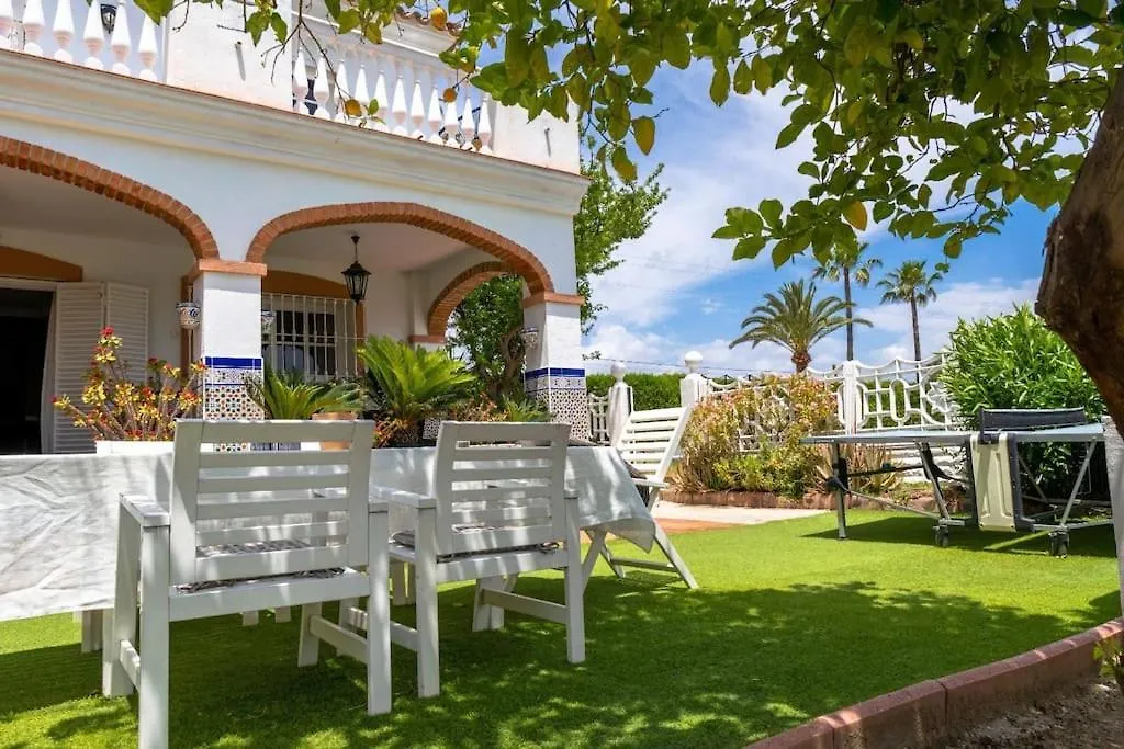 Lovely Holiday Residence - Delicious Pool And Padel Malaga 0*,